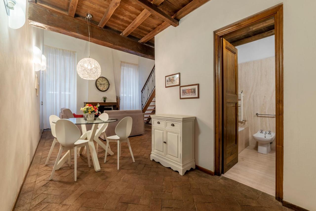 Foro Romano Stylish And Central Apartment Luaran gambar
