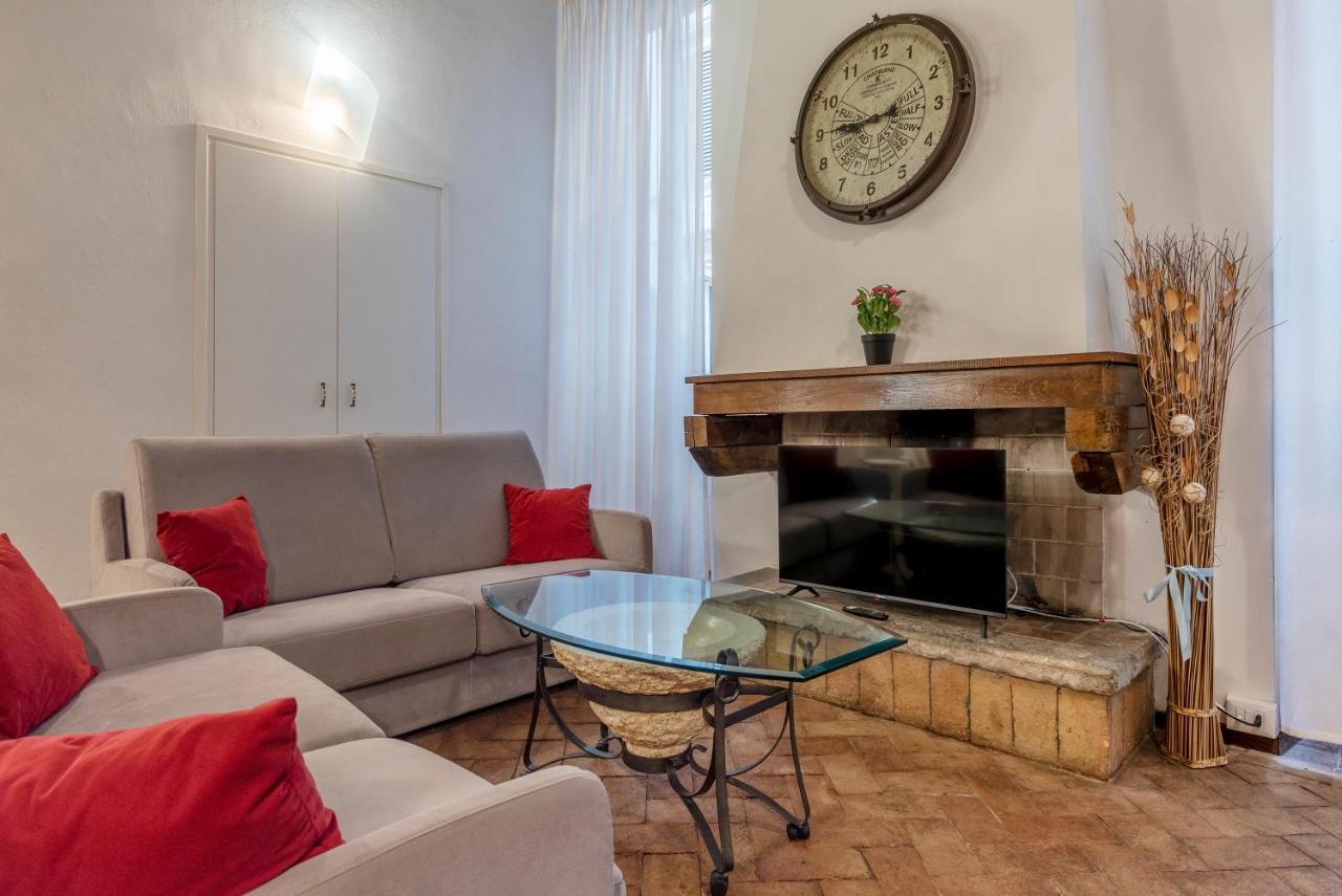 Foro Romano Stylish And Central Apartment Luaran gambar