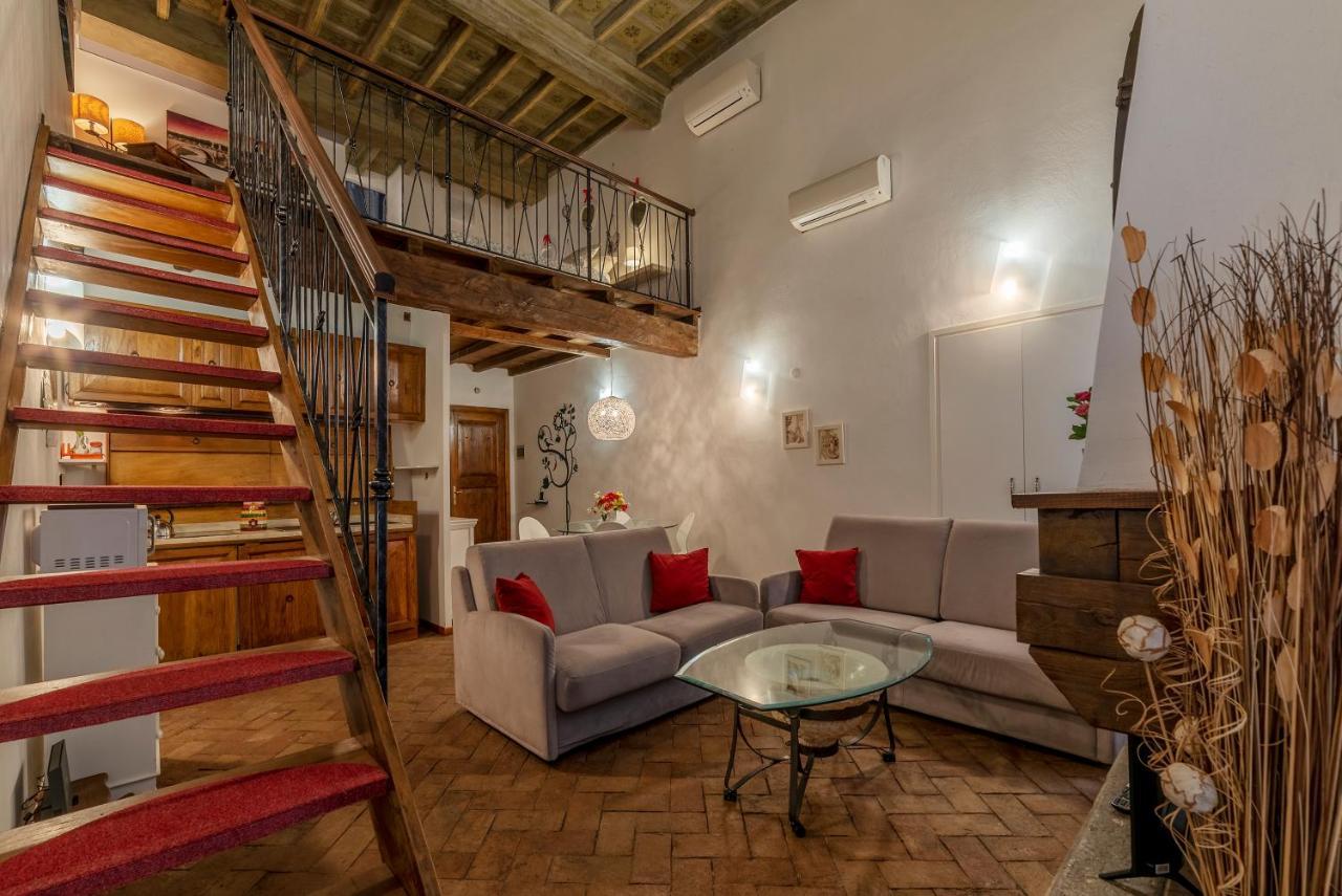 Foro Romano Stylish And Central Apartment Luaran gambar